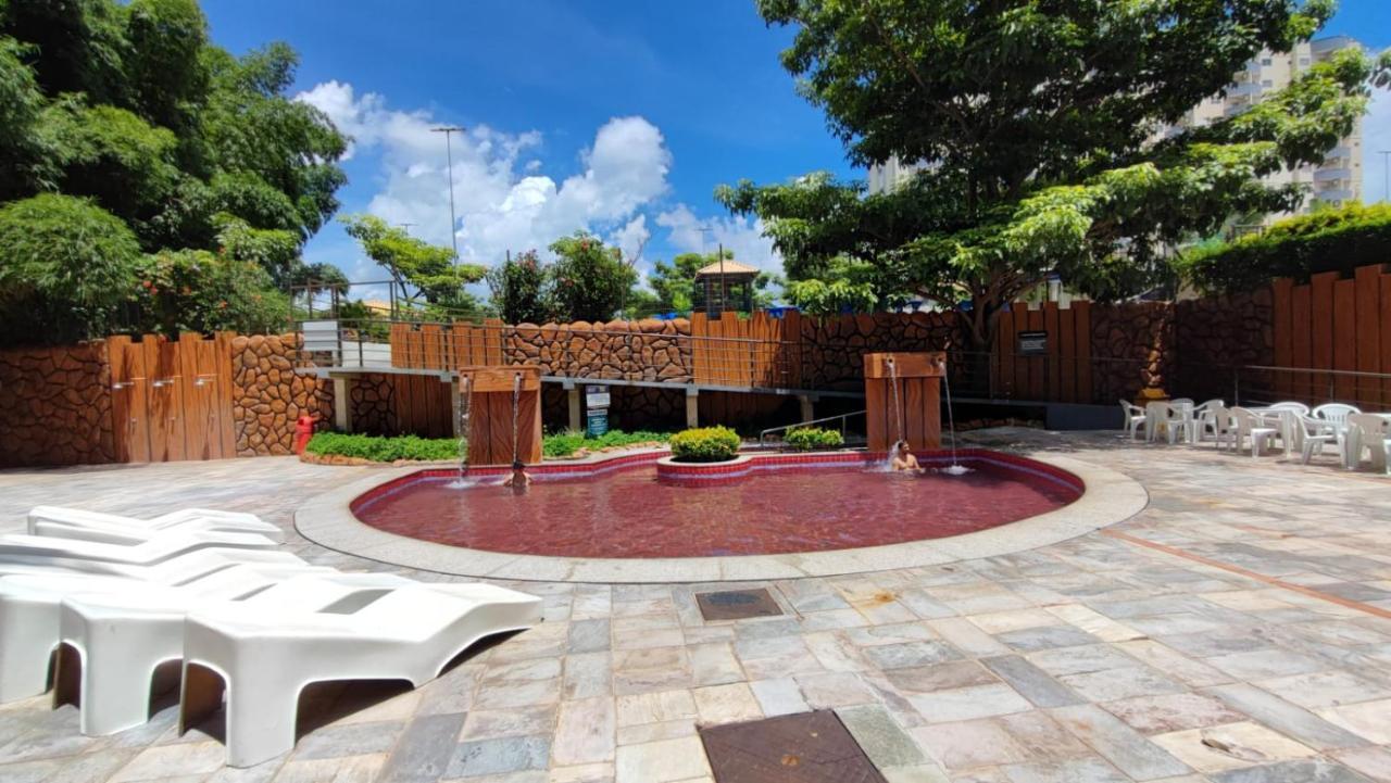 Golden Dolphin Gd - Suite 4 Adultos E 1 Crianca Ate 5 Anos Caldas Novas Eksteriør bilde